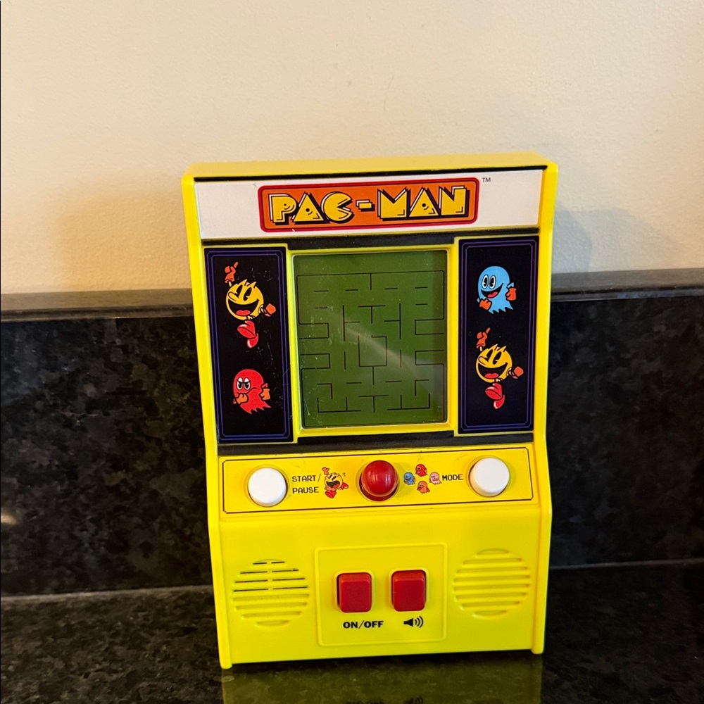 Pac Man Retro Handheld Arcade Game - Yellow Tested Works Bandai Namco